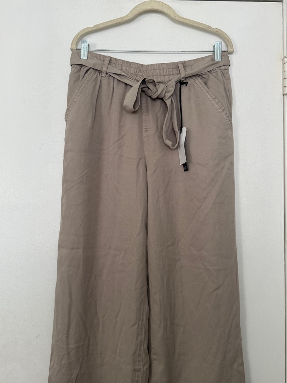 Tahari Neutral Tie-Waist Wide Leg Pants